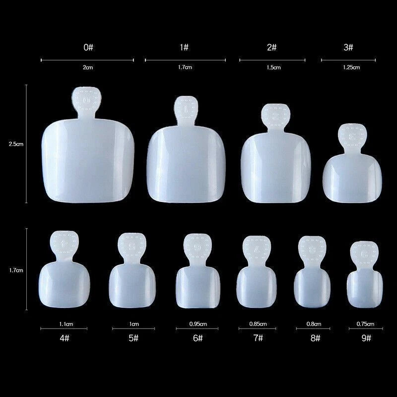 A size chart for false nail forms showing ten different sizes labeled 0# to 9# on a black background, with measurements in millimeters and centimeters.